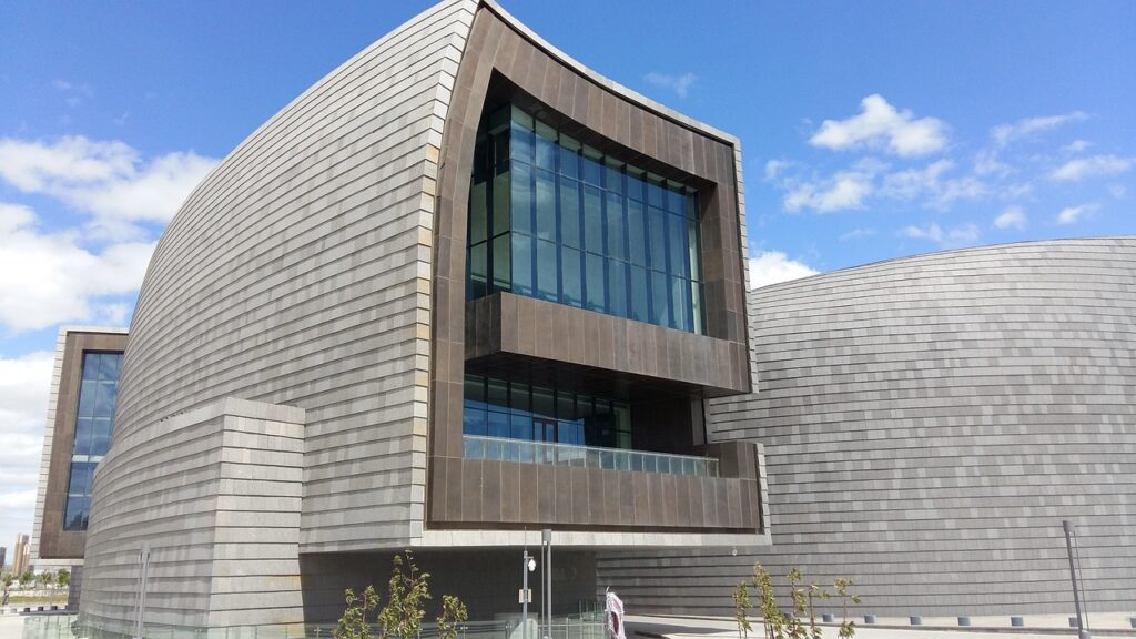 Western and Chinese museums promote cultural ties