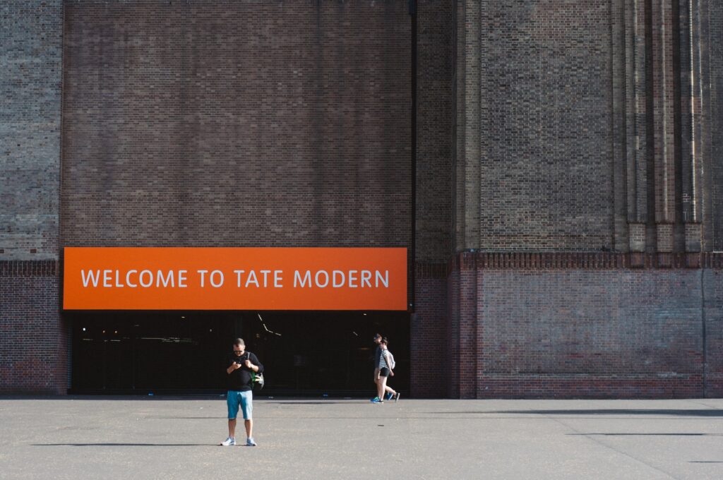 The awakening of culture: also the Tate Gallery reopens