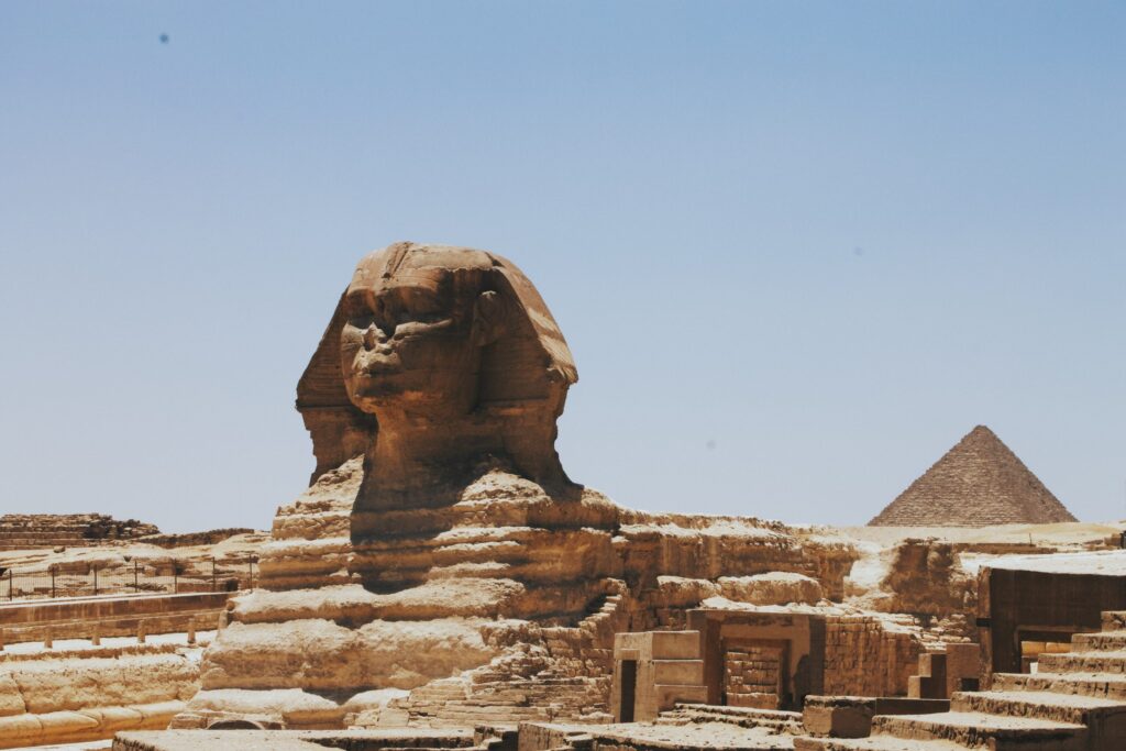 What is the Monumental Art?